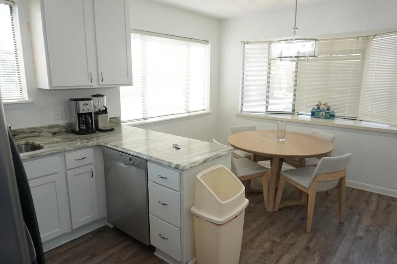 Venture Out 436 Snook Ln Comes With Large Golf Cart Panama City Beach 0*,